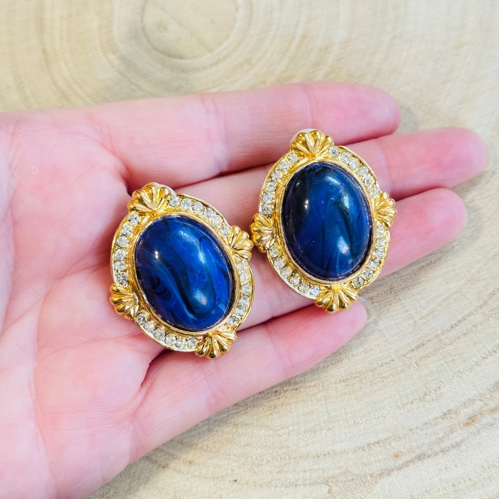 Runway‎ Jeweled earrings VTG Regal chunky clip Oval cabochon rhinestone Chunky